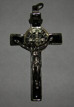 crucifix1.jpg