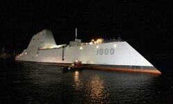USS_Zumwalt_(DDG-1000)_at_night.jpg