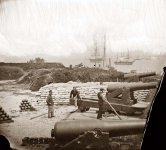 photo_shells_8-inch-Columbiads-at-Confederate-Battery-Magruder_YorktownVA1862_001.jpg