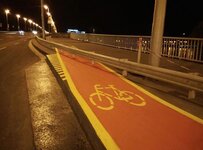 20171101_2-design-fails_cutoff-bikelane.jpg
