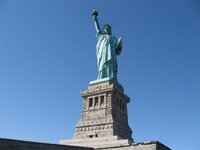 statue of liberty 005 (Small).jpg