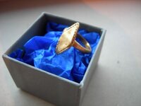 Gerestaureerde gouden ring vermoedleijk 18e eeuws (C).JPG