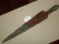 spear with quarter.GIF