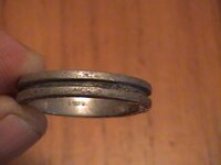 925 Single track ring with design on edge.JPG