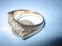 9-5-2010 14K Gold ring find in E. Hftd. Ct (10).JPG