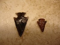 2 arrowheads.JPG