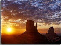 Monument Valley Sunset (700x525) (2).jpg