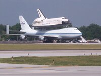 Space Shuttle 005 small.jpg