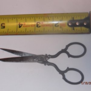 C.J. Roberts Razor scissors. can't figure out how old.