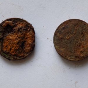 monday 03/10/16

condition = destroyed
coins of some sort