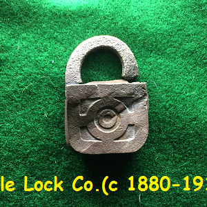 Eagle padlock