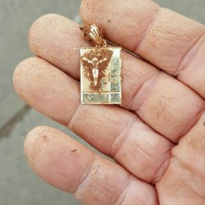 just dug 14k pendant