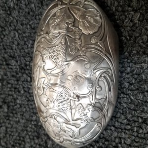 Sterling lid. Possible to jewelry box?