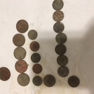 Finds 02032021
Dollar Coin, 4 Quarters, 5 dimes, 1 nickel, 8 pennys