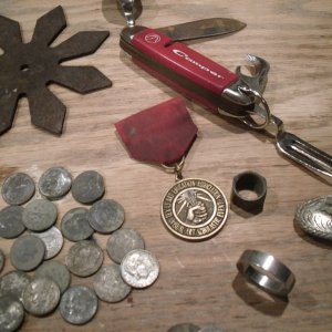 Uvalde 2 finds - misc - items