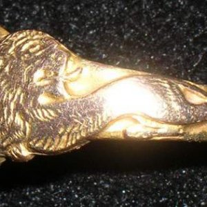 Lion Ring - This 10k initial ring has a full body lion on both sides.