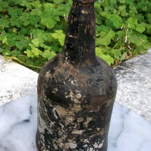 shipwreck bottle wine 1