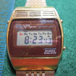 TI Digital watch 1976. TI made the first digital watch. This one was made around 1976 and works fine after putting a batter. I love wearing this watch