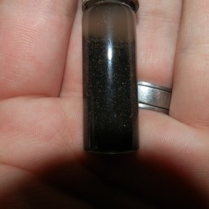 1 oz vial of black sand