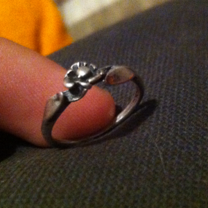 Silver Women's pinkie ring