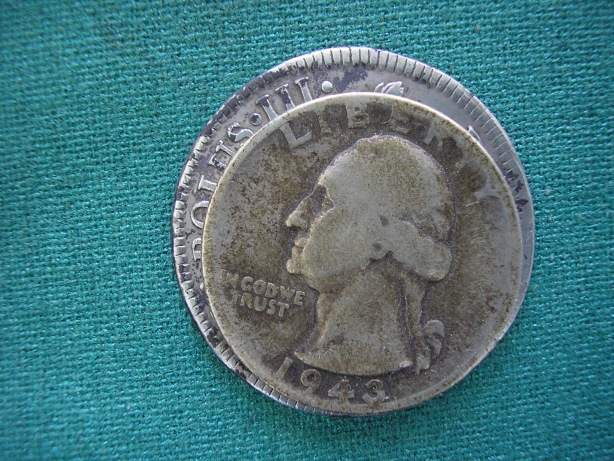 2 Reale (3) - Size as compared to a quarter