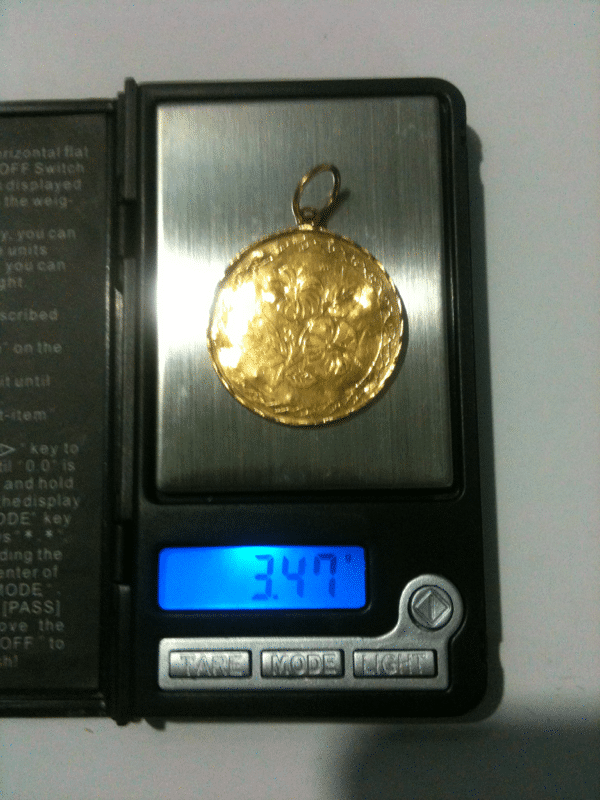 916 gold pendent.