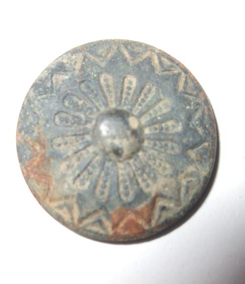 Button - Just thought it had a cool design. Found close to the Indian Head