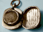 Chatelain Coin Case. RARE
Edwardian era, 1910
* Est. value - $240
