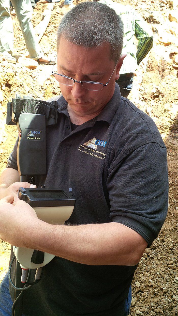 OKM field trainer with the Black Hawk metal detector.