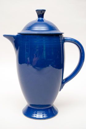 1-vintage-fiesta-coffeepot-antique-fiestaware-pottery-original-cobalt-for-sale-05.jpg