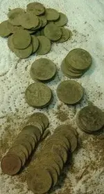 school buttonfinds 002.webp