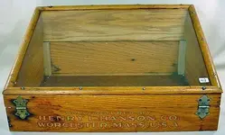 Henry L. Hanson Display Box Taps ^ Dies.webp