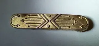 gold pin.webp