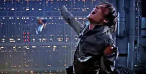 luke-skywalker-hand-cut-off-bespin.webp