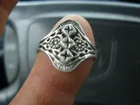 silver ring.webp