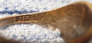 6 G CH 122814 V Ring1.webp