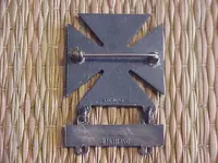 WWII US Marksman badge AA.webp WWII US Marksman badge AA.webp