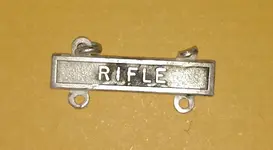 WWII Rifle Pin Front 2.webp WWII Rifle Pin Front 2.webp