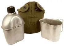 US_BOTTLE-040166_4.webp