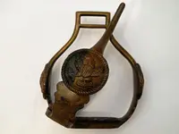 stirrups 1812.webp