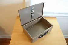 Vintage-Gun-Box-Rockaway-Metal-Fire-Safe-Heavy.webp
