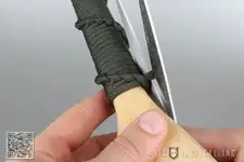 Paracord-Paddle-Wrapping-12-330x220.webp