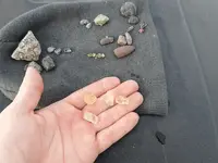 topaz and quartz viewed wet.webp