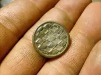 flat button.webp