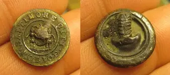 Police_cuff_button.webp