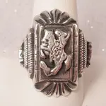 silverring.webp