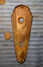 5 CL11 031415 Door Key Knob Plate Rev.webp