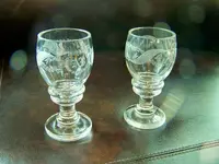 old glass 1.webp