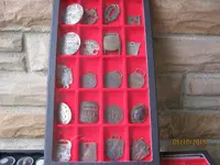 display cases 005.webp