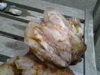 0429151910a.webp